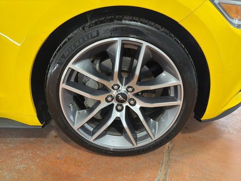 Used 2015 Ford Mustang GT Premium w/ Equipment Group 401A image 10