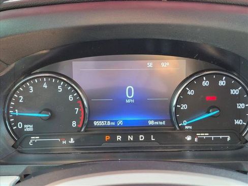 Used 2021 Ford Explorer XLT RWD image 11