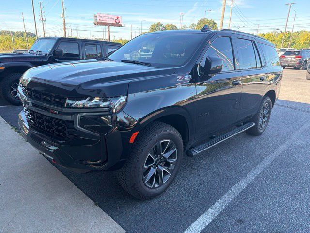Used 2022 Chevrolet Tahoe Z71 w/ Luxury Package AWD/4WD image 1