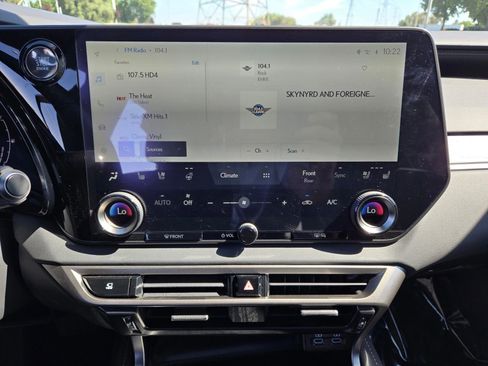 Used 2024 Lexus RX 350 Premium w/ Convenience Package FWD image 12