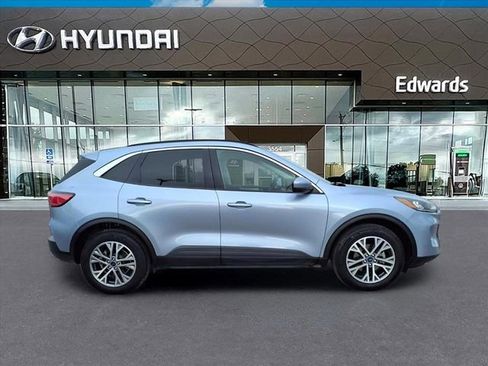 Used 2022 Ford Escape SEL w/ Technology Package image 10