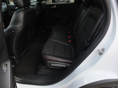 New 2026 Ford Escape ST-Line w/ Tech Pack #1 image 11