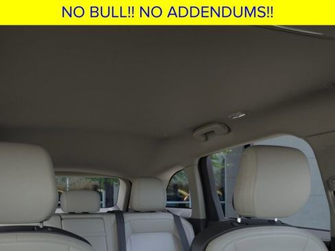 New 2026 Lincoln Nautilus Premier image 23