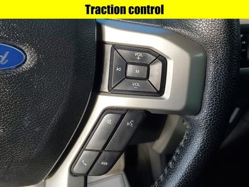 Used 2015 Ford F150 Lariat image 12