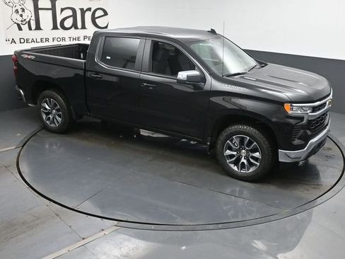 New 2026 Chevrolet Silverado 1500 LT image 16