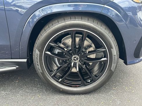 New 2026 Mercedes-Benz GLS 450 4MATIC image 13