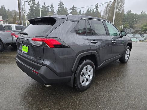New 2025 Toyota RAV4 LE image 7