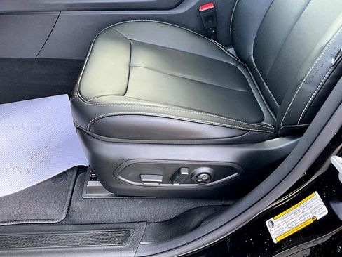 New 2026 Jeep Grand Cherokee Limited w/ Limited Altitude Package image 15