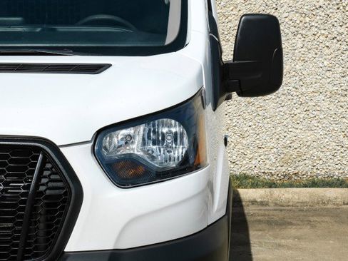 Used 2024 Ford Transit 250 Low Roof image 40