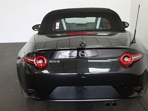 New 2025 MAZDA MX-5 Miata Grand Touring w/ Weather Package image 12