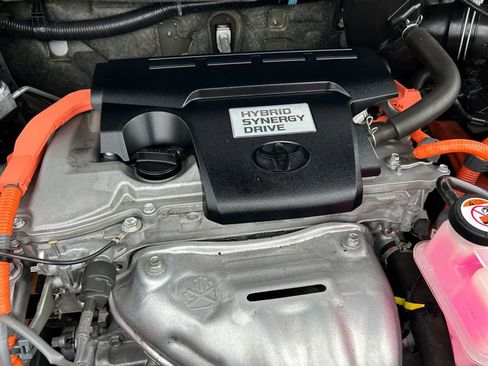 Used 2017 Toyota RAV4 Limited w/ Advanced Technology Package image 30