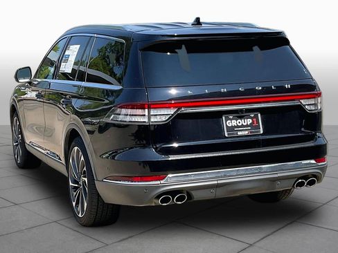 Used 2020 Lincoln Aviator Reserve w/ Equipment Group 202A AWD/4WD image 12