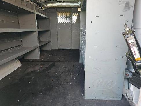 Used 2021 Chevrolet Express 3500 w/ Driver Convenience Package image 14