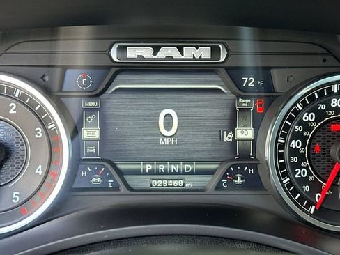 Used 2024 RAM 2500 Laramie w/ Safety Group AWD/4WD image 28