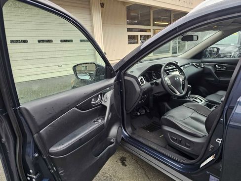 Used 2016 Nissan Rogue SL w/ SL Premium Package image 24