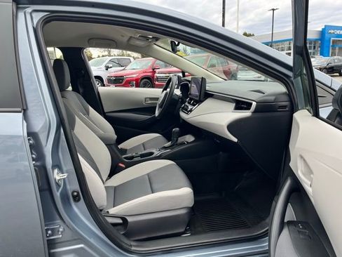 Used 2024 Toyota Corolla LE image 19