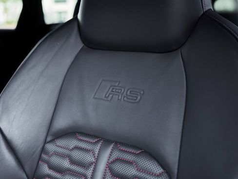 Used 2021 Audi RS 6 w/ Executive Package image 53