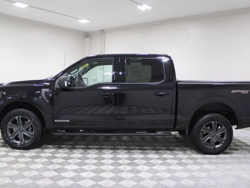 Used 2023 Ford F150 XLT w/ Equipment Group 302A High image 8