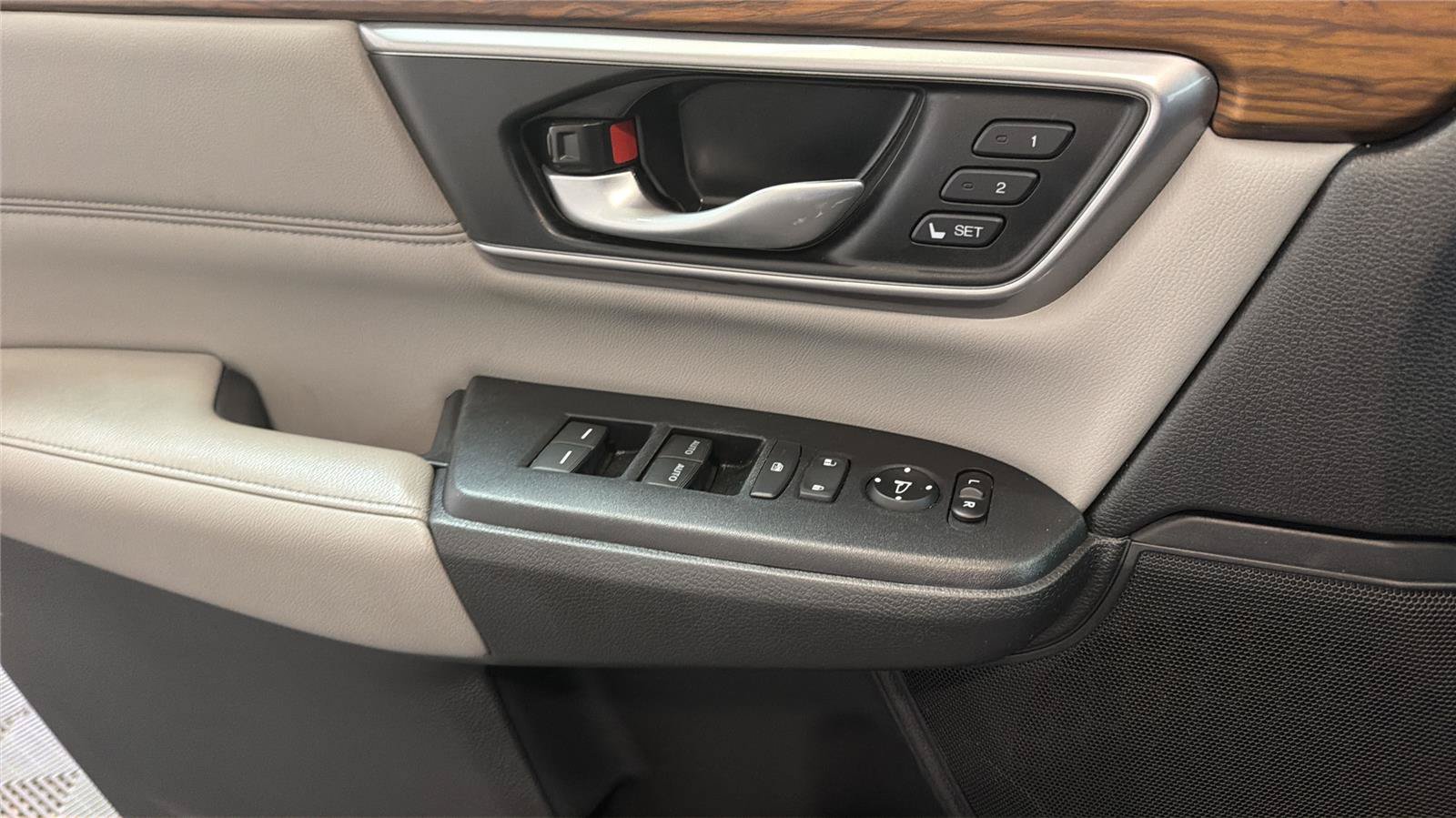 Used 2021 Honda CR-V EX-L image 23