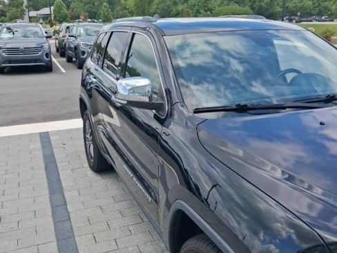 Used 2021 Jeep Grand Cherokee Limited w/ Luxury Group II RWD image 11