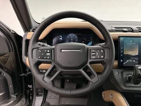 New 2026 Land Rover Defender 110 X-Dynamic SE image 22