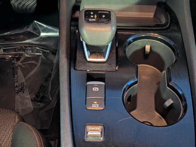 Used 2024 Nissan Rogue SV FWD image 21