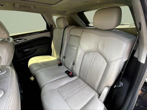 Used 2014 Cadillac SRX Luxury image 26