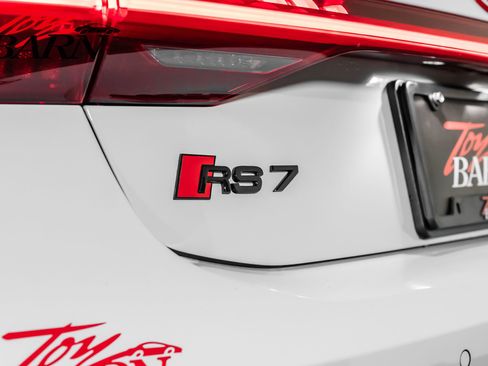Used 2021 Audi RS 7 Sportback w/ RS 7 Executive Package image 15