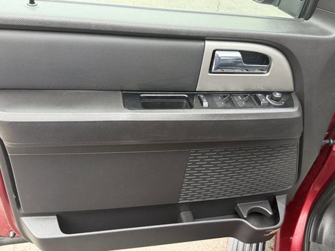 Used 2014 Ford Expedition Limited w/ Equipment Group 301A image 9