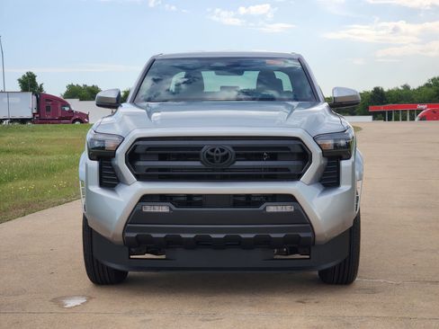 New 2026 Toyota Tacoma SR5 AWD/4WD image 6