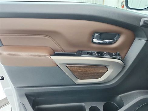Used 2023 Nissan Titan Platinum Reserve w/ Moonroof Package image 35