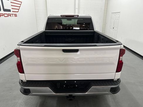Used 2022 Chevrolet Silverado 1500 LT w/ Bed Protection Package AWD/4WD image 12