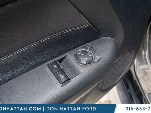 Used 2020 Ford Mustang Coupe RWD image 12