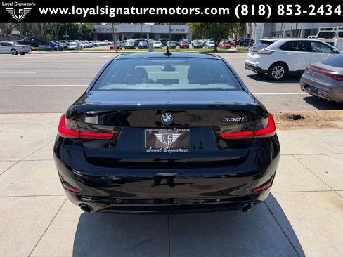 Used 2020 BMW 330i Sedan w/ Driving Assistance Package RWD image 6