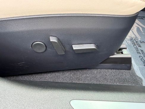 Used 2020 Tesla Model S AWD image 37