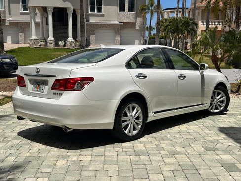 Used 2011 Lexus ES 350 FWD image 5
