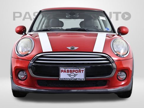 Used 2015 MINI Cooper 2-Door Hardtop FWD image 2