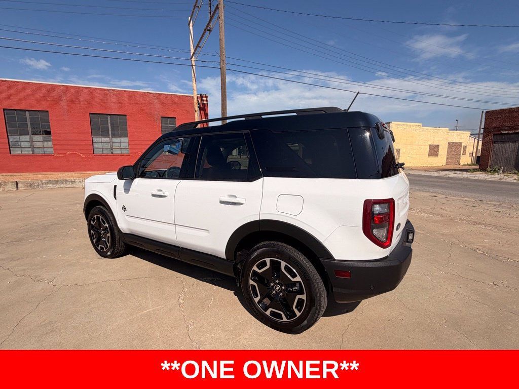 Used 2021 Ford Bronco Sport Outer Banks w/ Outer Banks Package AWD/4WD image 3