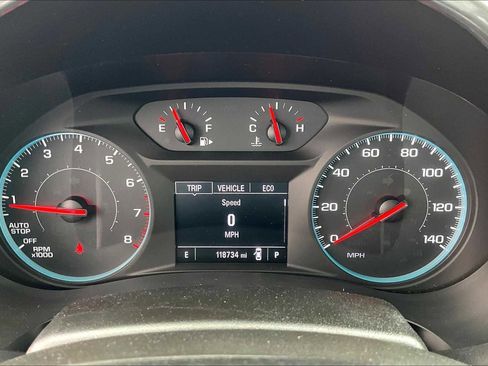 Used 2016 Chevrolet Malibu LT image 23
