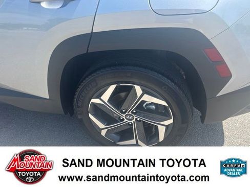 Used 2024 Hyundai Tucson Limited AWD/4WD image 12