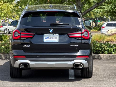 Used 2023 BMW X3 xDrive30i image 5
