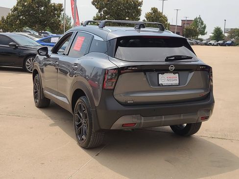Certified 2026 Nissan Kicks SR w/ Cold Weather Package FWD image 2