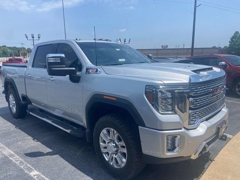 Used 2022 GMC Sierra 2500 Denali w/ Denali Ultimate Package AWD/4WD image 6