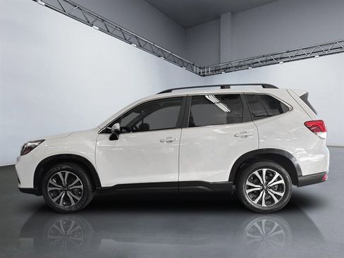 Used 2020 Subaru Forester Limited image 2