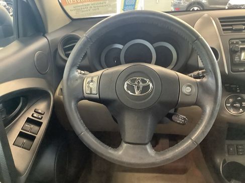 Used 2012 Toyota RAV4 Limited w/ Premium Plus Value Pkg AWD/4WD image 8