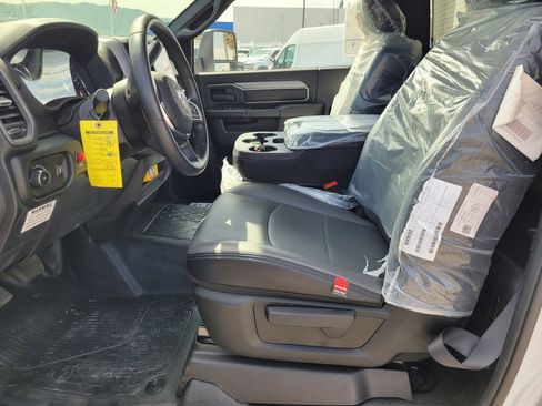 New 2026 RAM 5500 Tradesman AWD/4WD image 8