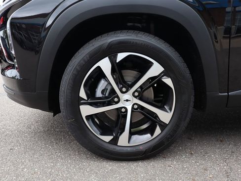 New 2026 Chevrolet Trax RS w/ Sunroof Package FWD image 26