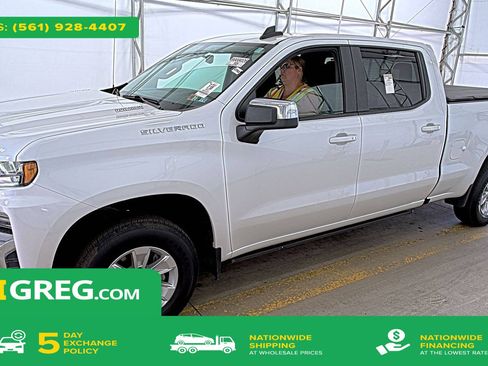 Used 2021 Chevrolet Silverado 1500 LT AWD/4WD image 1