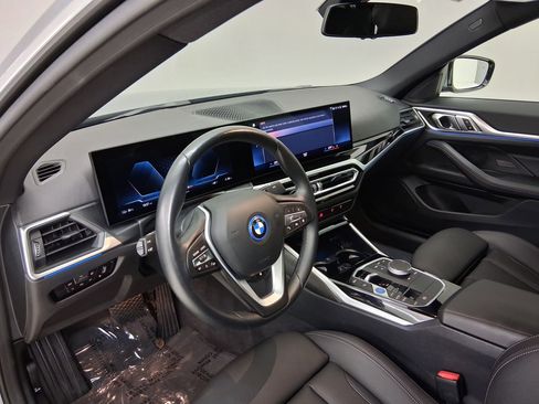 Certified 2023 BMW i4 eDrive40 w/ Premium Package RWD image 2