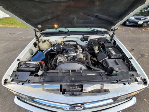 Used 1997 Chevrolet Silverado 1500 2WD Regular Cab image 13